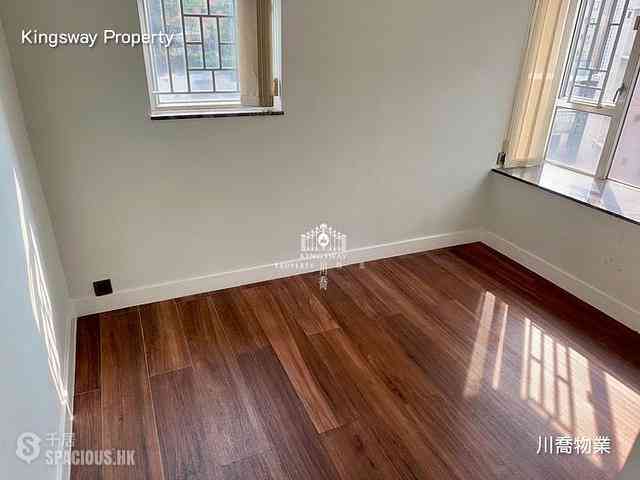 Mid Levels West - Bonham Court 06