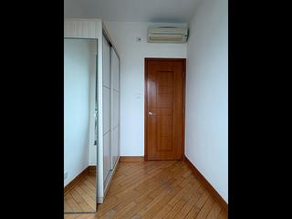 Hung Hom - Royal Peninsula Block 5 02