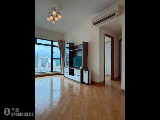 Hung Hom - Royal Peninsula Block 5 06
