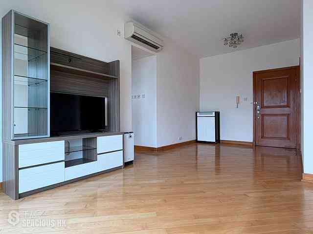 Hung Hom - Royal Peninsula Block 5 09