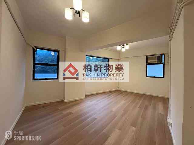 Quarry Bay - King's House 01