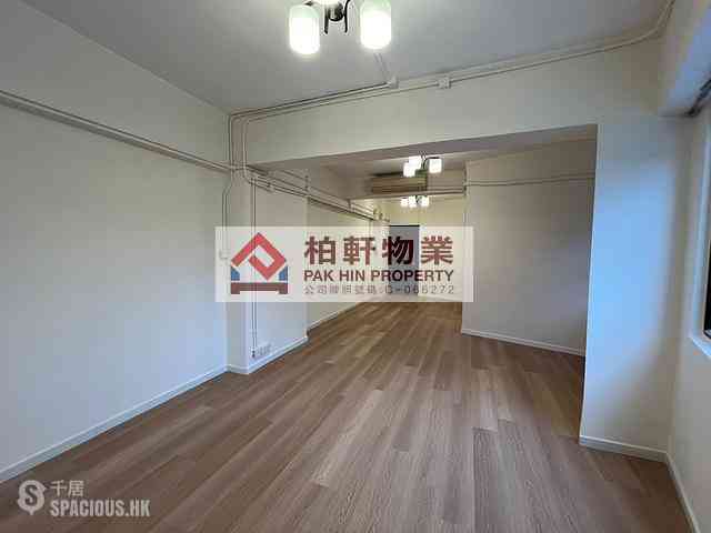 Quarry Bay - King's House 02