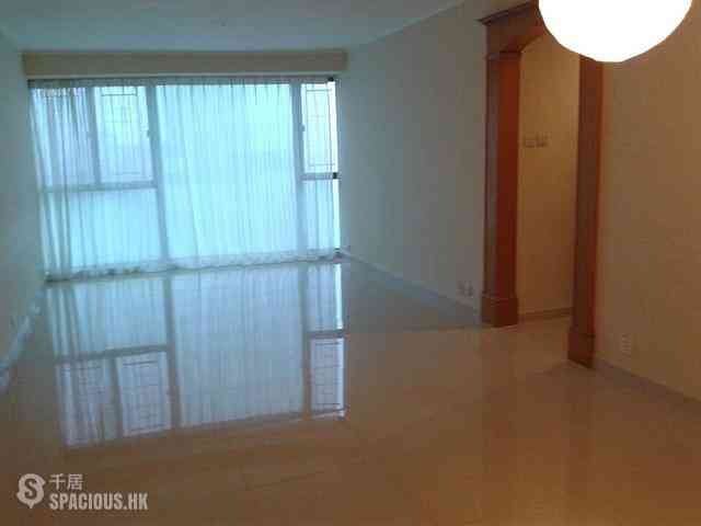 Hung Hom - Laguna Verde Phase 3 Costa Del Sol Block 15A 09