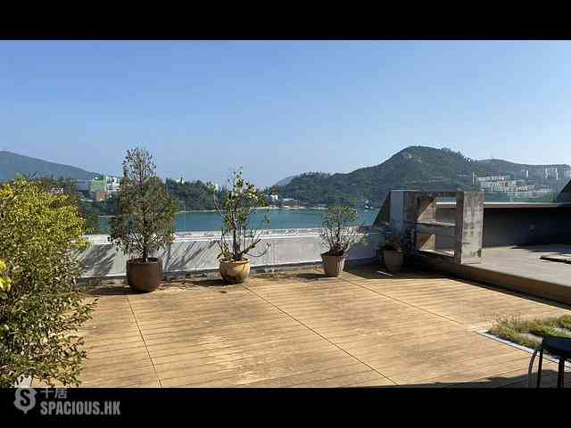 Chung Hom Kok - Cypresswaver Villas Block B 04