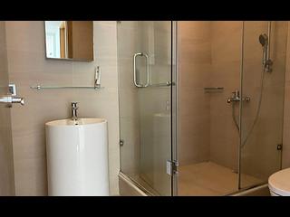 Chung Hom Kok - Cypresswaver Villas Block B 12