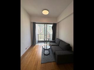 Sai Ying Pun - Island Crest Block 1 07