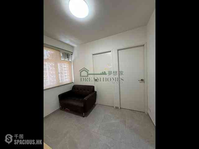 Sheung Wan - Evora Building 01