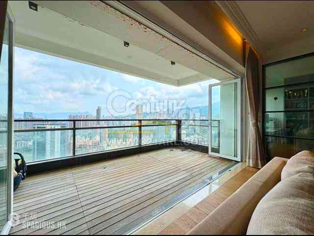 Stubbs Road - Evergreen Villa 01