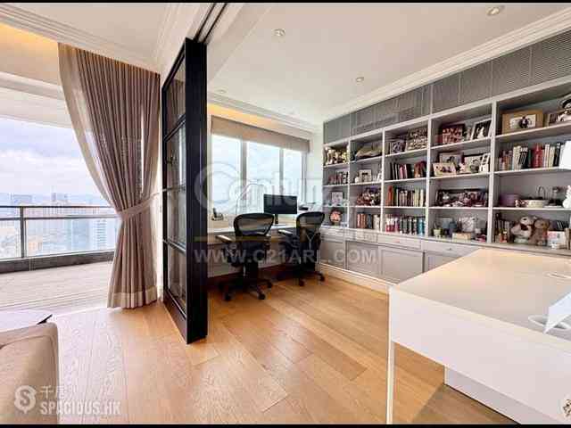 Stubbs Road - Evergreen Villa 05