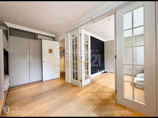 Stubbs Road - Evergreen Villa 09