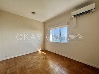Chung Hom Kok - 30, Cape Road 10