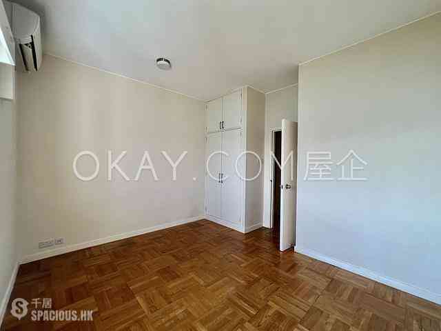 Chung Hom Kok - 30, Cape Road 12