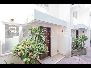 Chung Hom Kok - 30, Cape Road 15