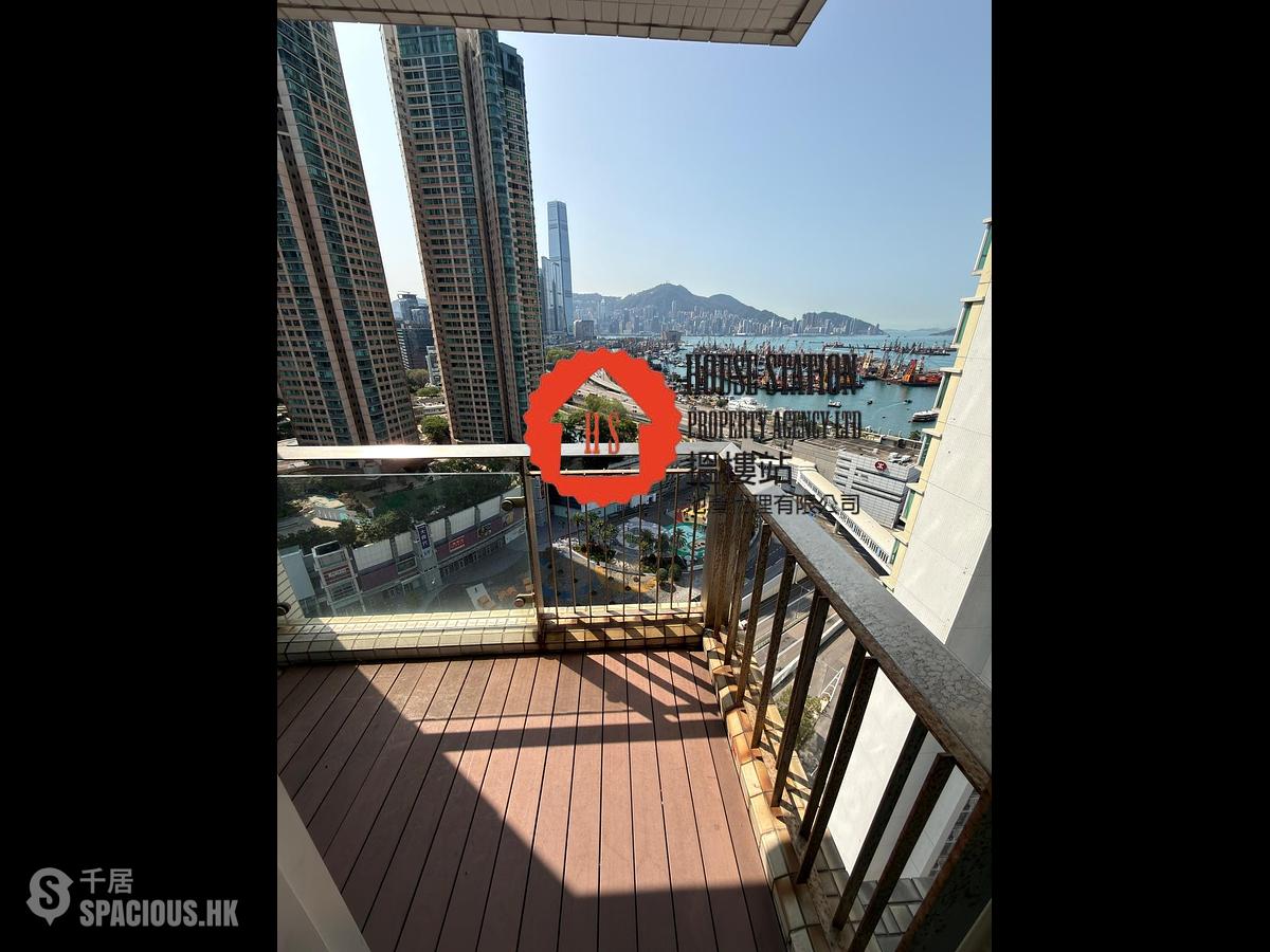 Tai Kok Tsui - Florient Rise 01