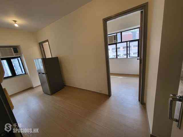Sai Ying Pun - Rich Court 01