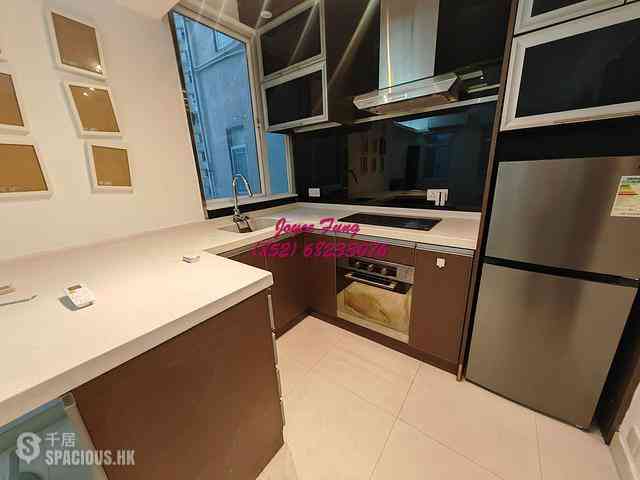 Sai Ying Pun - Golden Phoenix Court 01