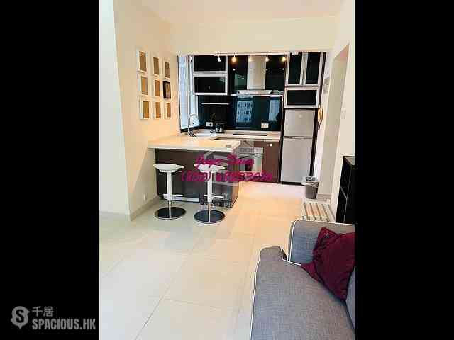 Sai Ying Pun - Golden Phoenix Court 18