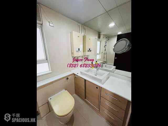 Sai Ying Pun - Golden Phoenix Court 19