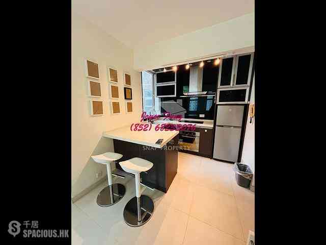 Sai Ying Pun - Golden Phoenix Court 22