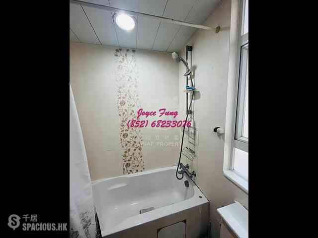 Sai Ying Pun - Golden Phoenix Court 27