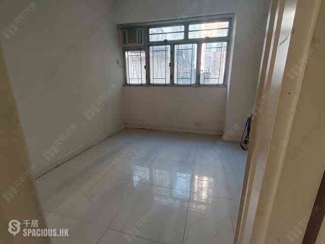 Causeway Bay - Yee On Building 04