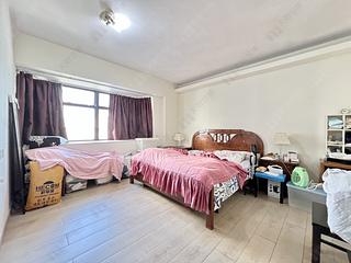 Wan Chai - Suncrest Tower 03