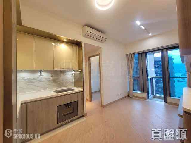 Cheung Sha Wan - Grand Victoria 04