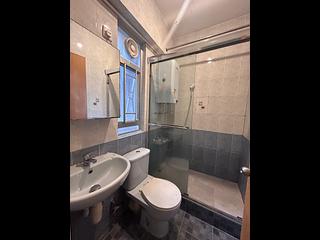 Wan Chai - Hay Wah Building Block A 05