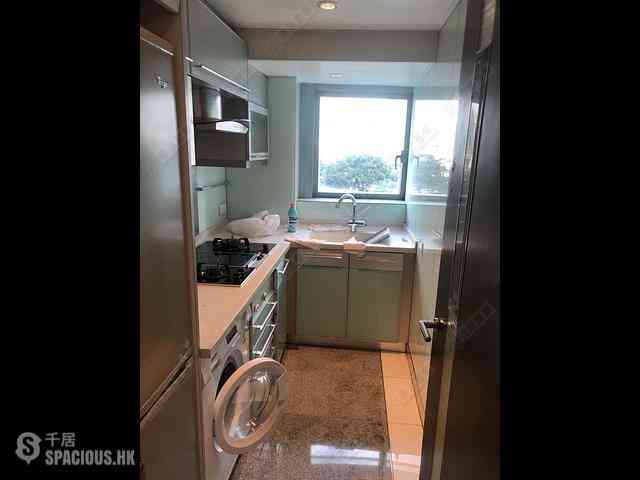 West Kowloon - The Harbourside Block 2 02
