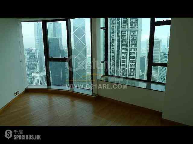Mid Levels Central - Fairlane Tower 02