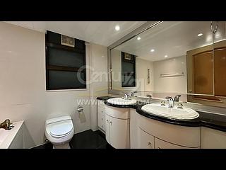 Mid Levels Central - Fairlane Tower 06