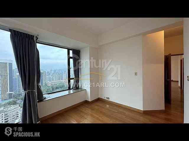 Mid Levels Central - Fairlane Tower 12