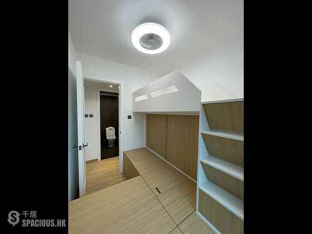 Tiu Keng Leng - Ocean Shores Phase 2 Block 8 06