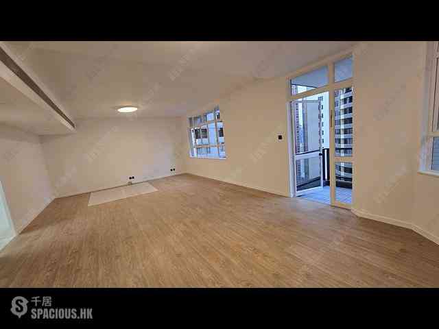 Mid Levels Central - Tregunter 05