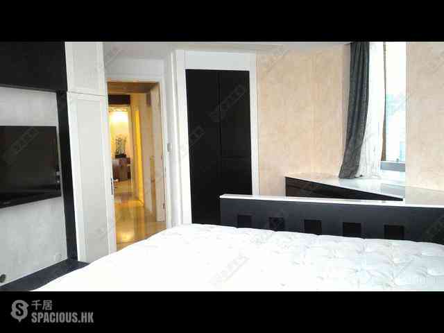 West Kowloon - The Cullinan (Tower 21 Zone 1 Sun Sky) 05