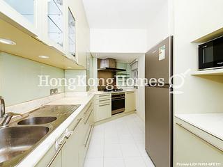 Mid Levels West - Skyline Mansion 10