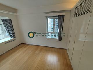 Mid Levels Central - Goldwin Heights 06