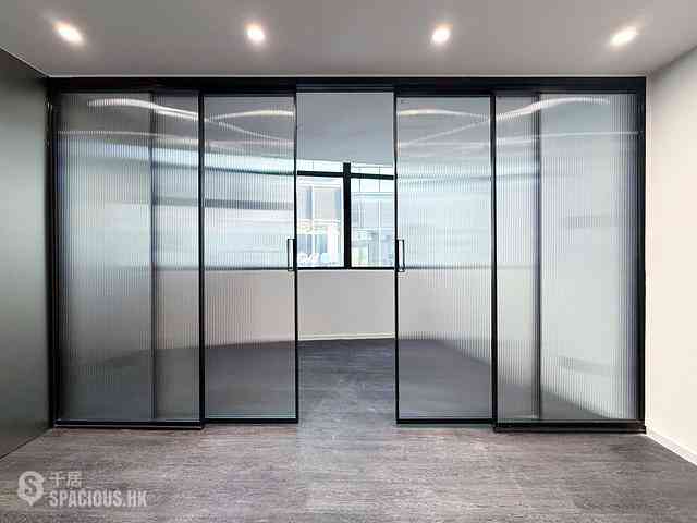 Central - 17, Peel Street 04