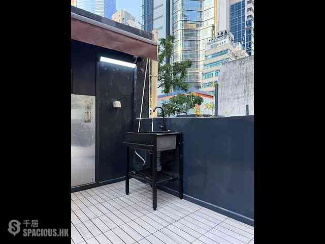 Central - 17, Peel Street 10