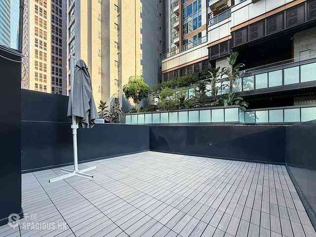 Central - 17, Peel Street 13