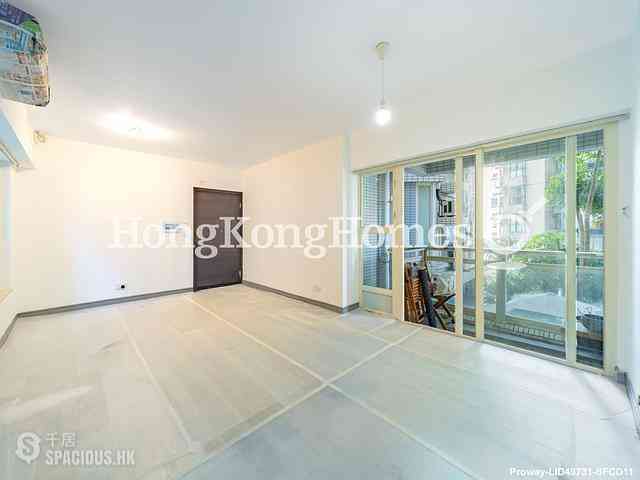 Soho - Centrestage 01
