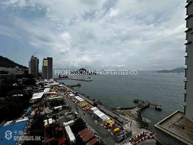 Kennedy Town - The Merton 05