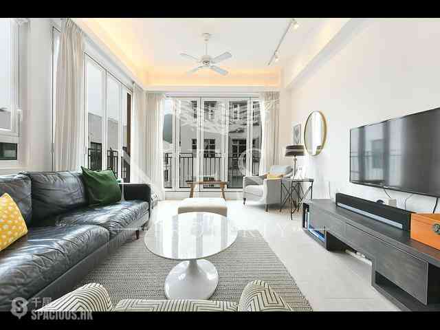 Pok Fu Lam - 18-24, Bisney Road 01