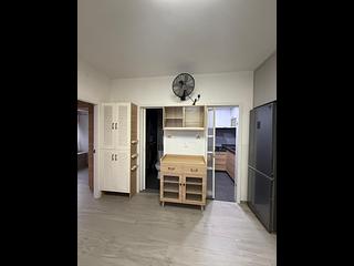 Chai Wan Kok - Kam Fung Garden Block 2 05