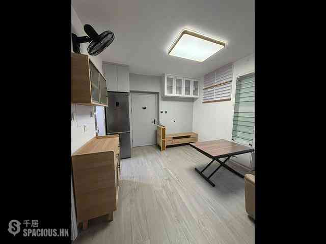 Chai Wan Kok - Kam Fung Garden Block 2 12