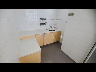 Quarry Bay - Ritz Garden Apartments 08