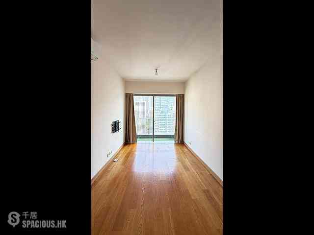 Sai Ying Pun - Island Crest Block 1 01