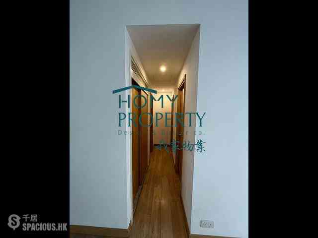 Sai Ying Pun - High Park 99 07