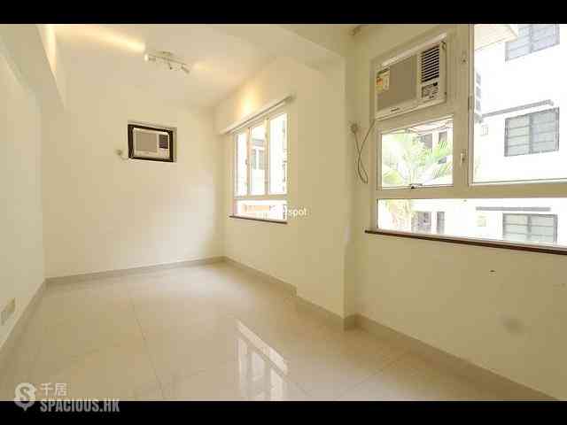 Wan Chai - 23-26, Sau Wah Court 06