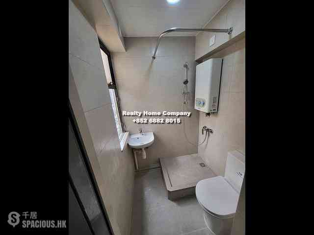 Sai Ying Pun - Rich Court 02